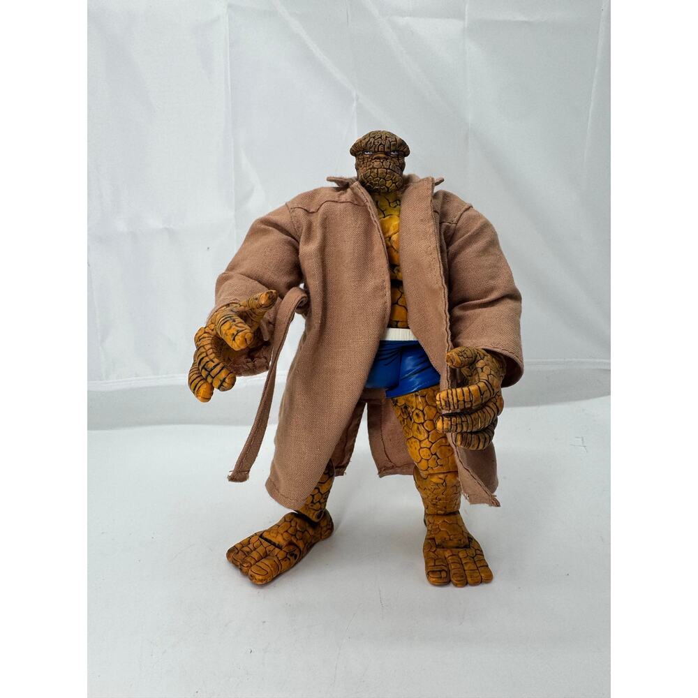 Marvel Legends The Thing action figure 2002 Toy Biz w/jacket
